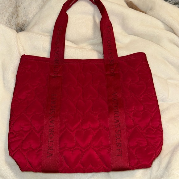 Victoria's Secret Handbags - New with tags hearts 💕 Victoria Secert back